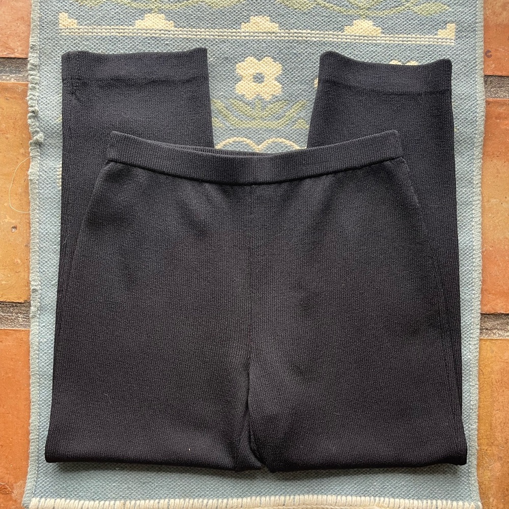 St. John Collection Black Knit Pull-On Pants Size 8 EUC Made in USA